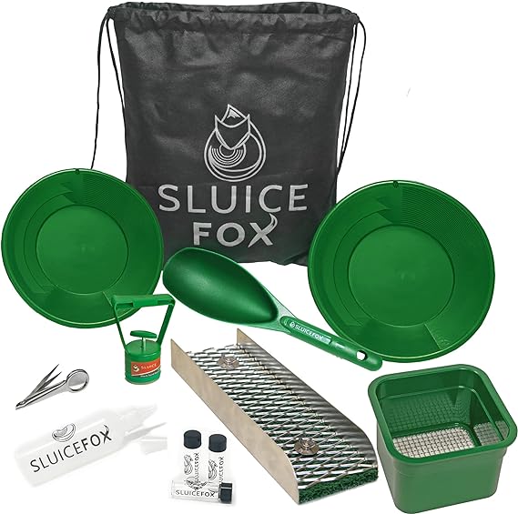 Best gold panning kit for beginners: click here to see this gold panning kit for beginners including mini sluice box from Sluice Fox!